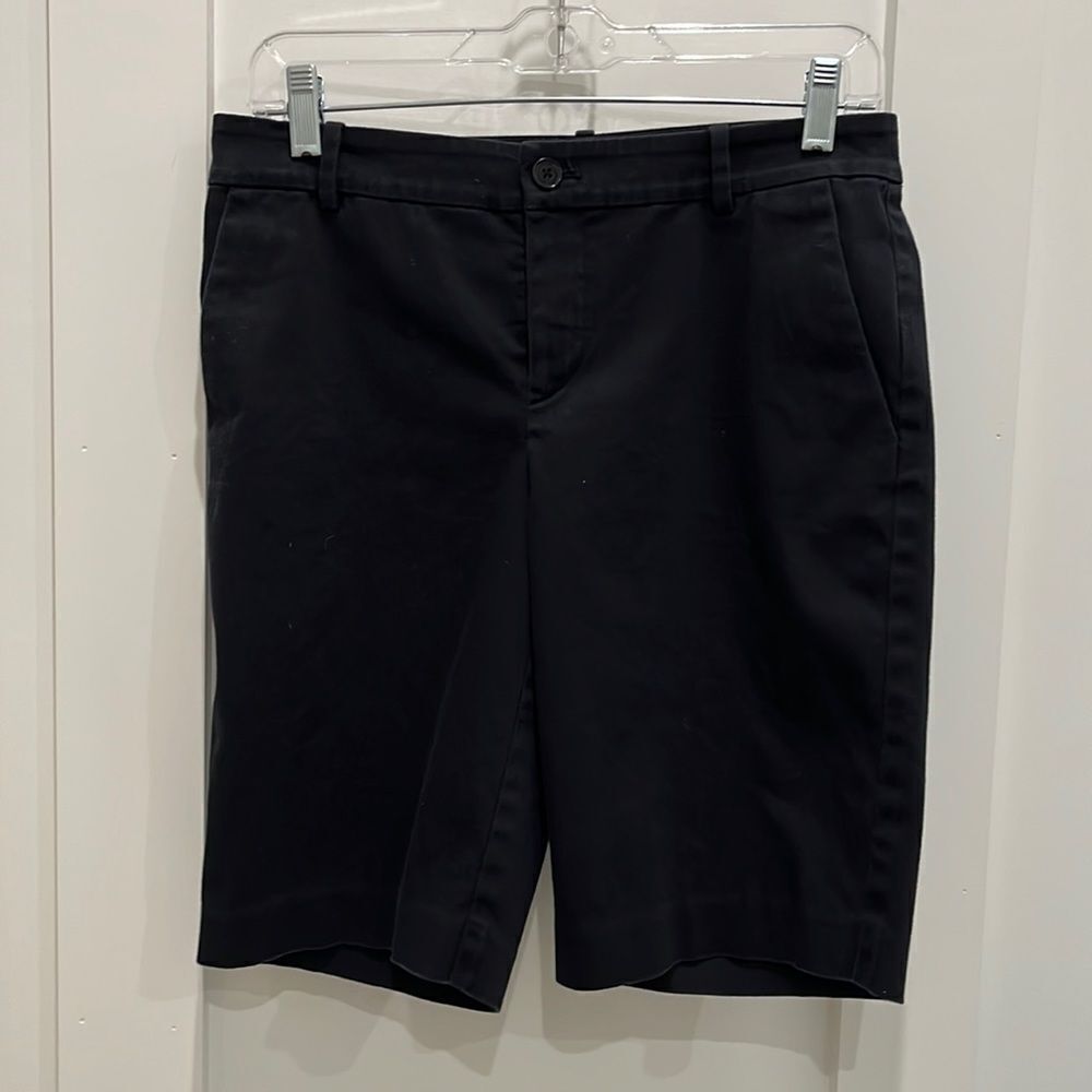 FREE w/2 item bundle purchase 
Lauren Ralph Lauren Black Bermuda Shorts